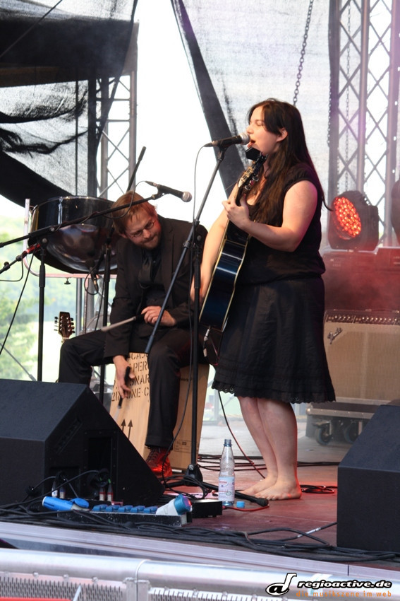 Caro Kiste Kontrabass (live auf dem Musikschutzgebiet-Festival 2012)