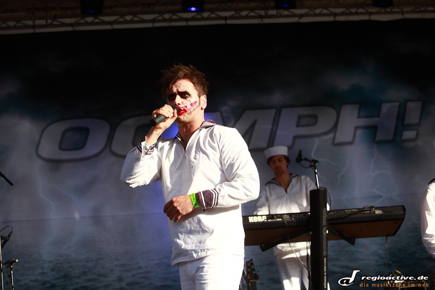 Oomph! (live beim Blackfield Festival in Gelsenkirchen 2012-Samstag)