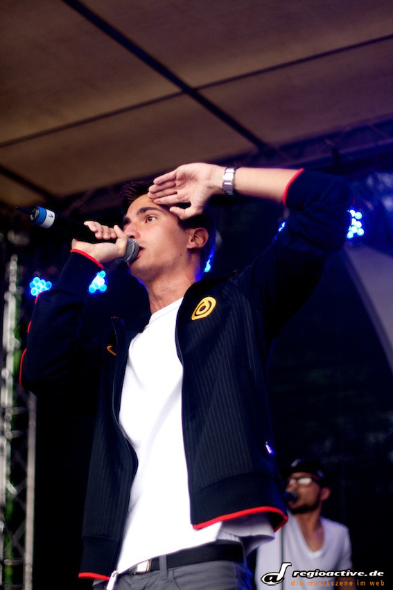 F.R. (live auf dem Made in Germany Festival 2012)